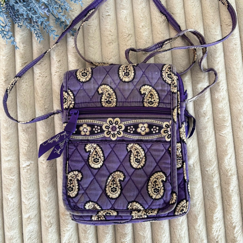 Vera Bradley | Small Purple Crossbody